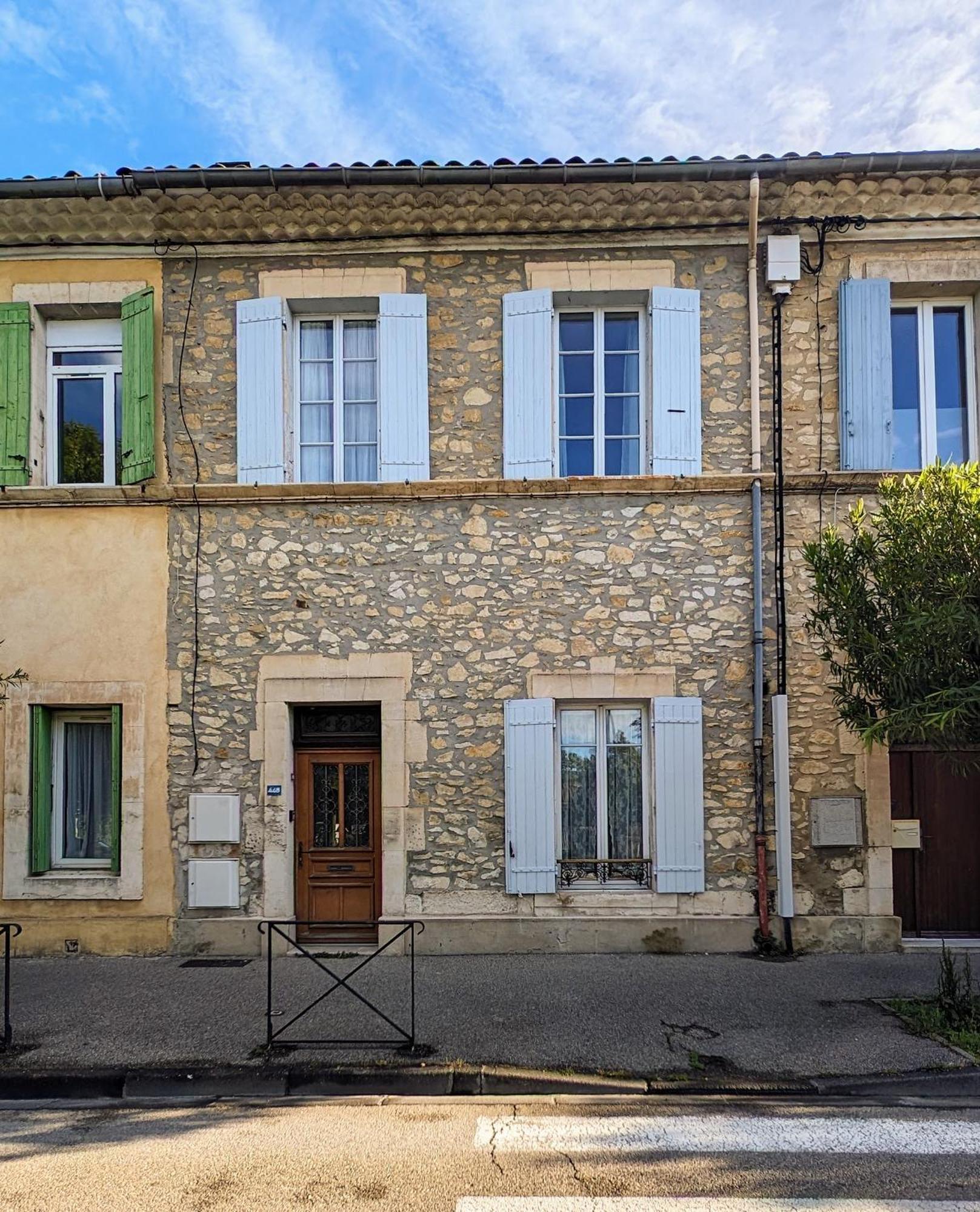 Maison De Style Tout Confort, Position Ideale, Avec Clim Et Petit Exterieur Orange  Extérieur photo